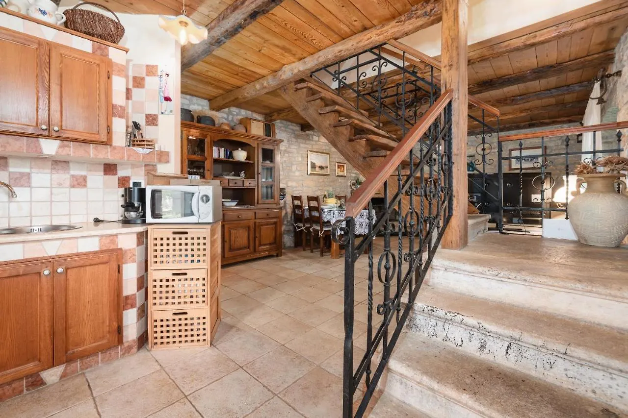 Villa Janko Sveti Lovreč Pazenatički Kroatien